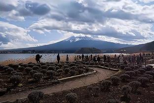 五大联赛仅三队场均被对手射门少于9次，曼城8.2次最少药厂第三